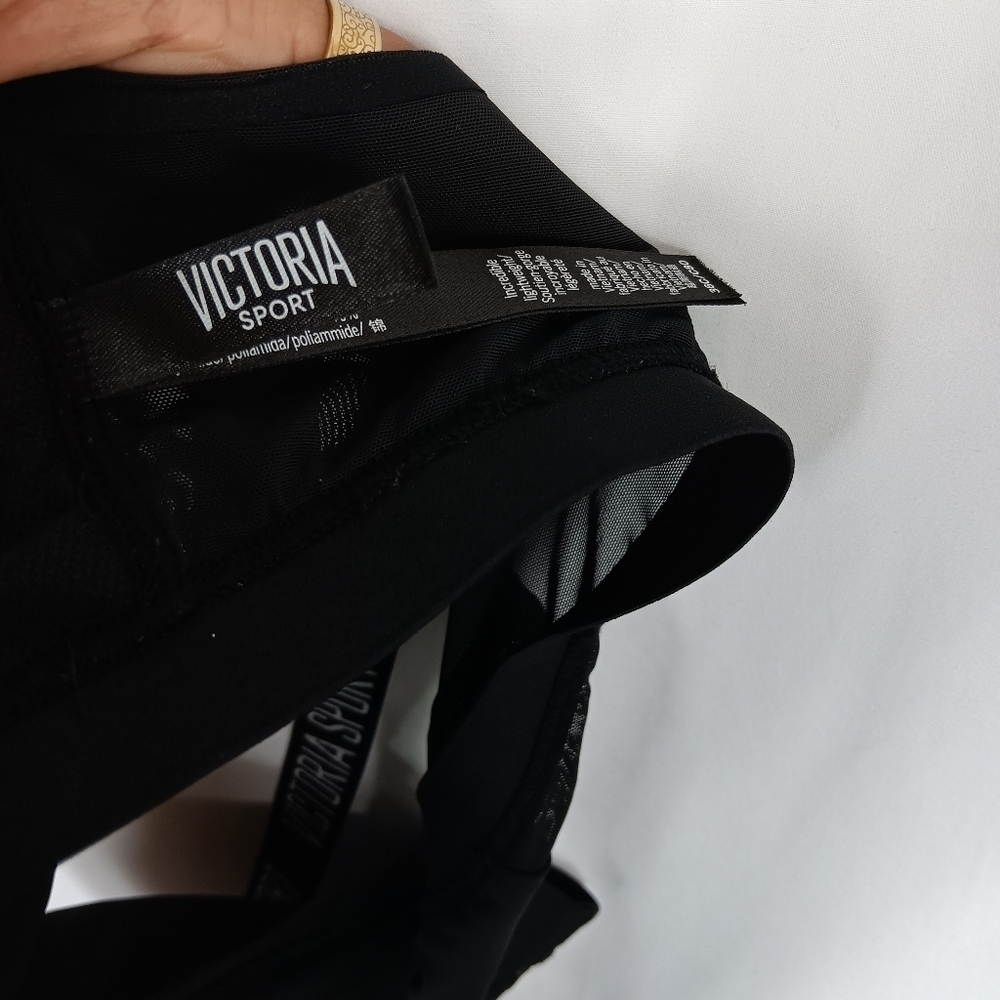 VICTORIA SPORT Incredible Light Weight Sport Bra 36C Black - Picture 4 of 6